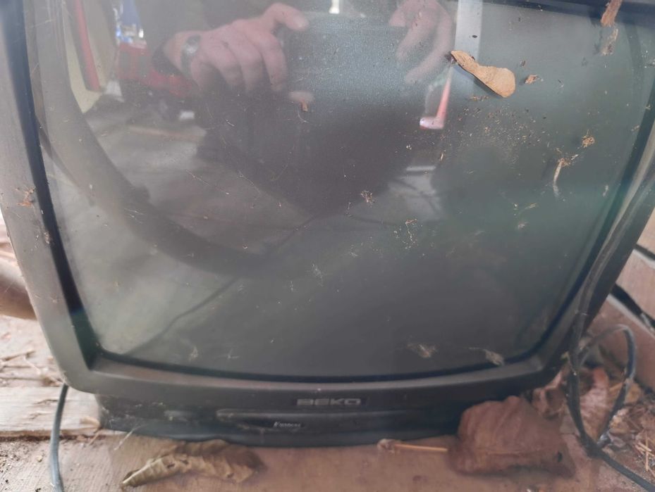 Лот телевизори с кинескоп