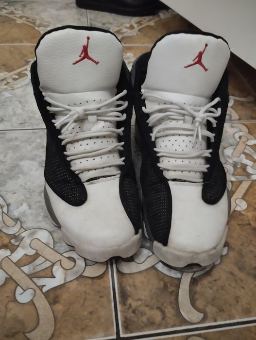 джорданы 13 черно белые
