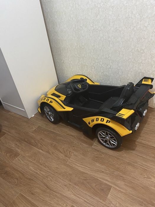 Машинка детская