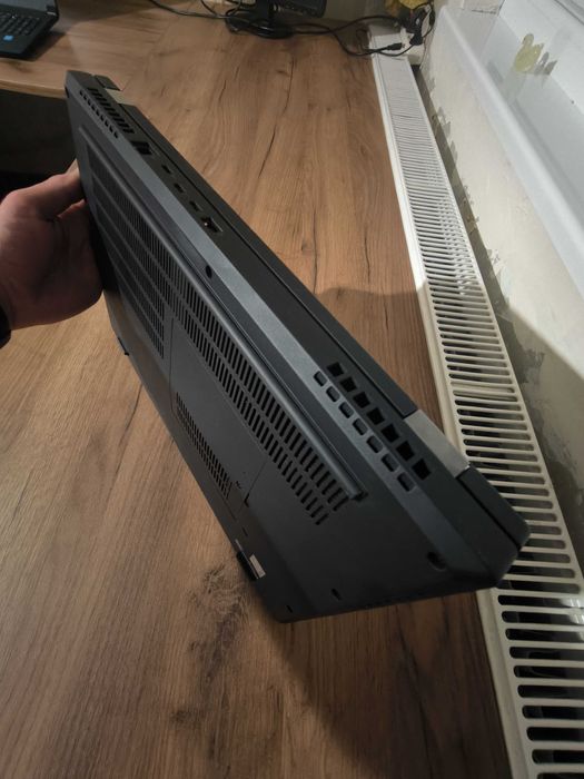 ThinkPad P15/Core i7-10850H/32GB RAM/512 SSD/Quadro T1000 4GB/15.6 IPS