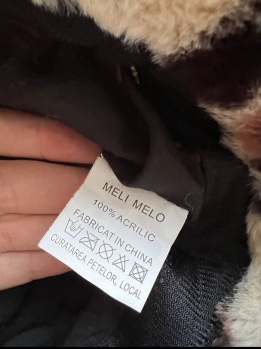 Bucket hat animal print