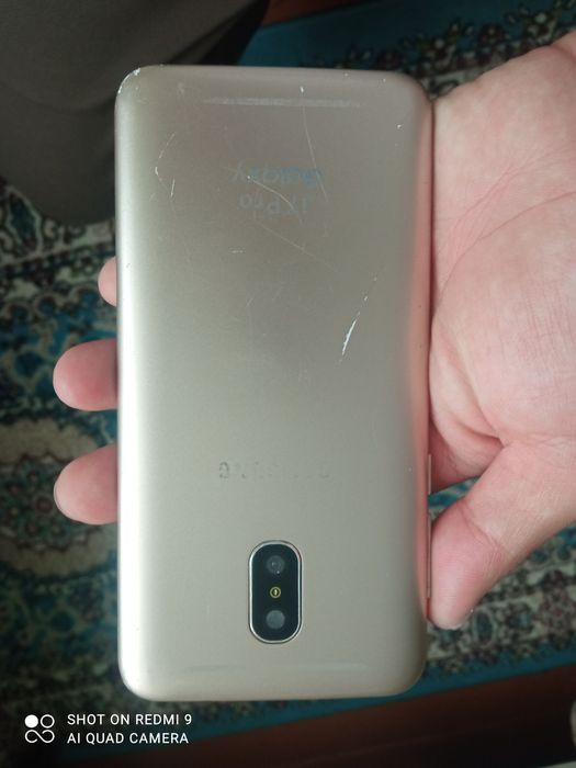 texet kinopichni telefon