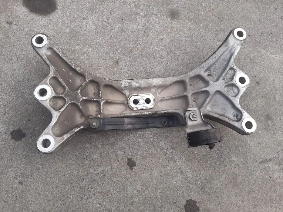 suport cutie viteze 3.0 di  maserati ghibli  4 usi  2018  670001738