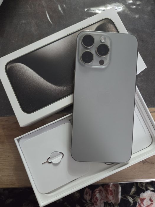 IPHONE 15 PRO MAX цвет серый