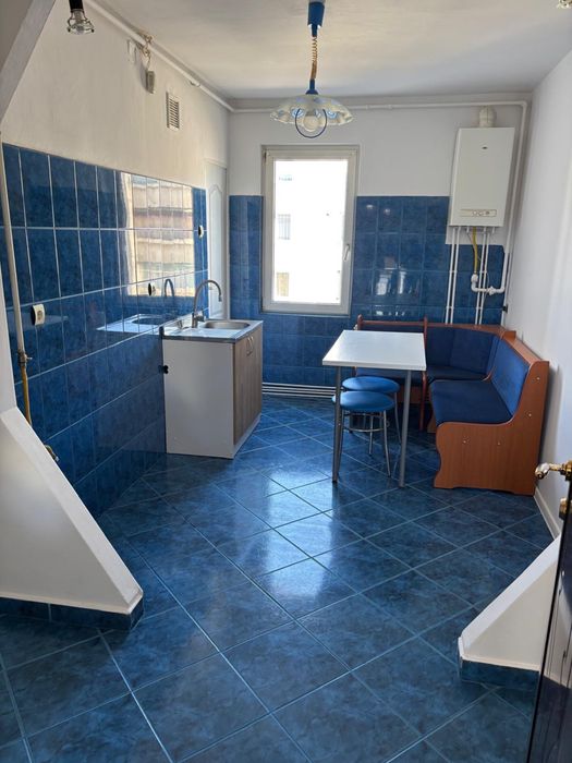 De vanzare apartament 2 camere,confort 1