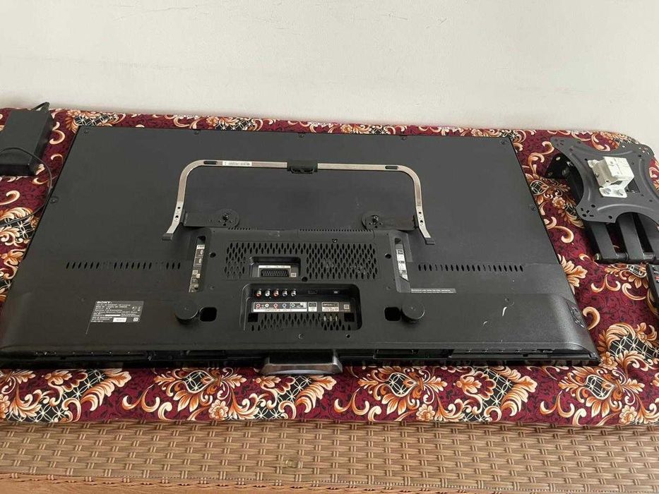 Телевизор Sony KDL-42W653A