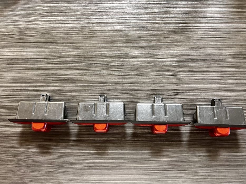 W204 лед плафони лого