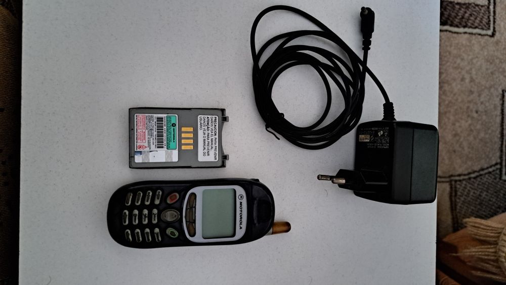 Сотовые  телефоны