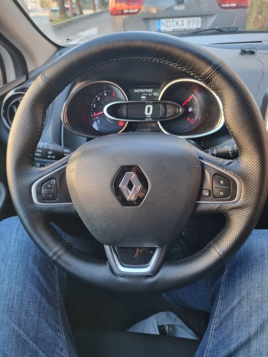 Huse volan  auto dedicate