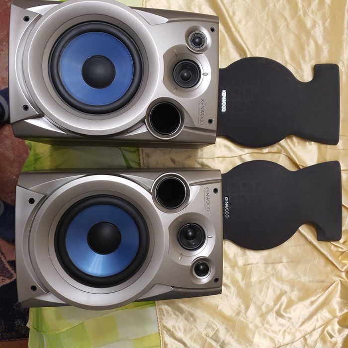 Продавам аудио система KENWOOD
