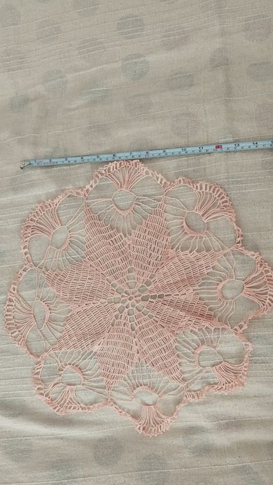 Cuvertura, fata de masa, mileuri crosetate manual