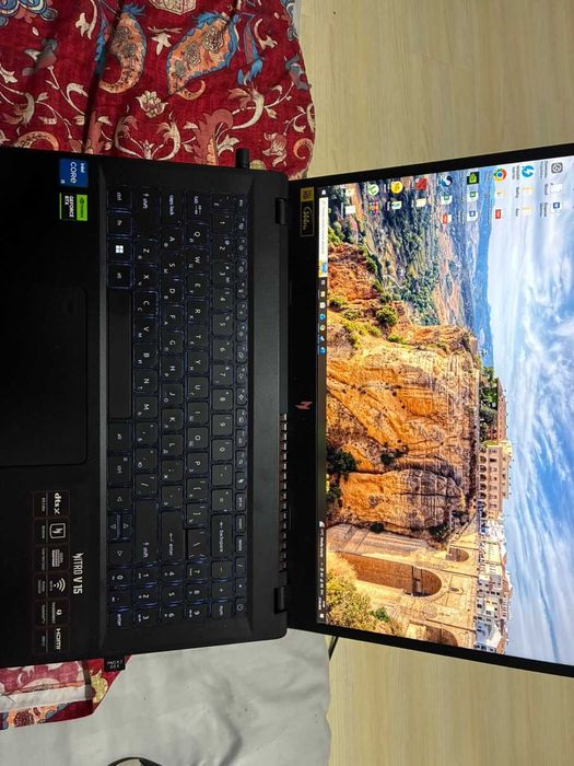 ноутбук Acer Nitro V5