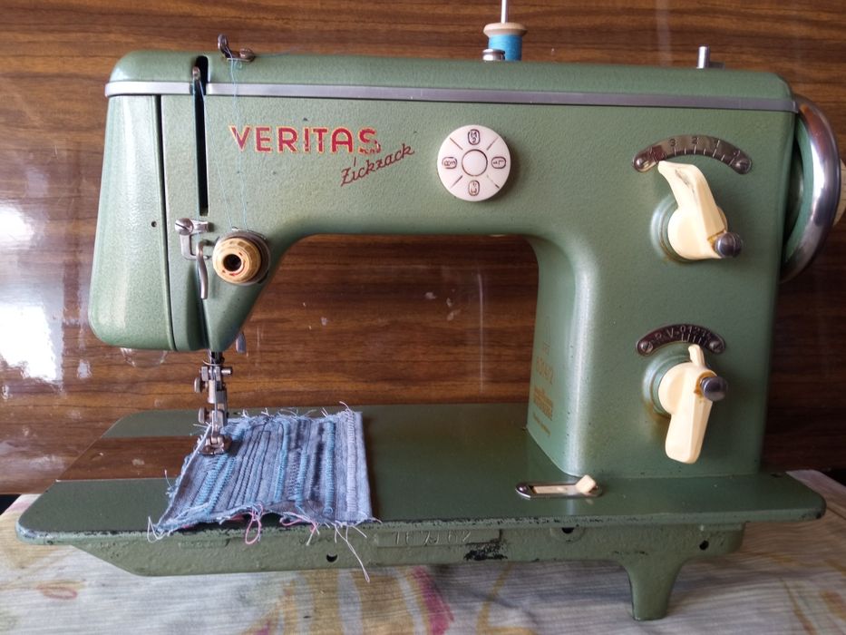 Швейная машинка VERITAS