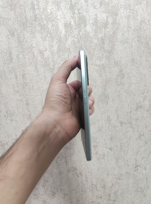 Продам Xiaomi 13t