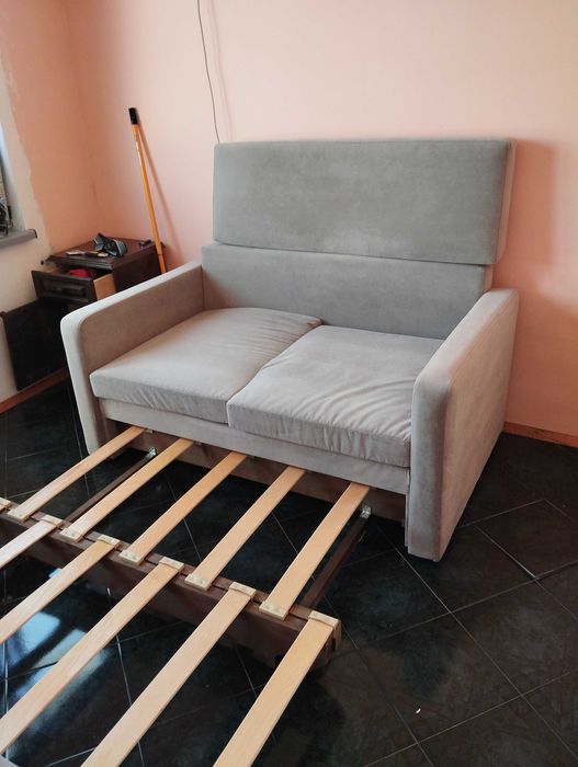 Много компактен удобен и нов диван