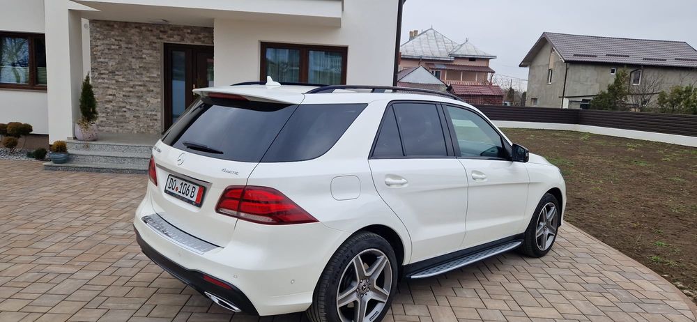 Vand Mercedes GLE 350 D / 4MATIC / Pachet AMG / Airmatic / 2019
