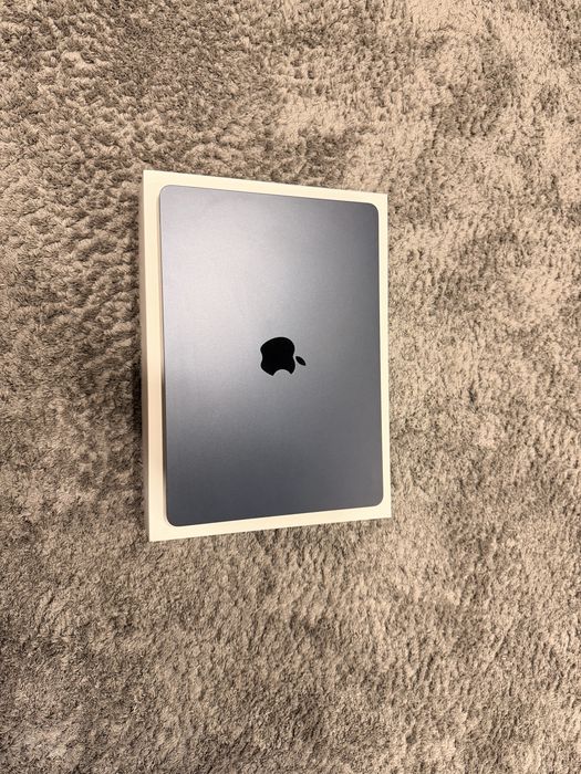 Apple MacBook Air