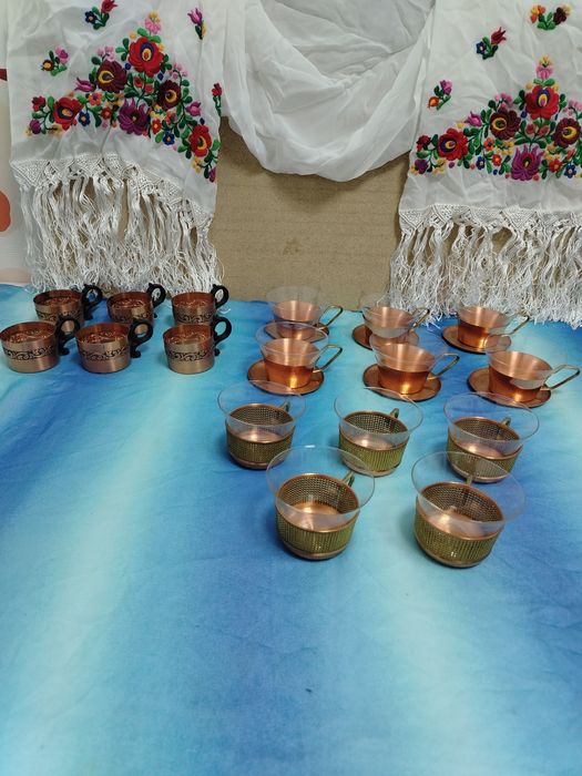Медни сервизи и постакани
