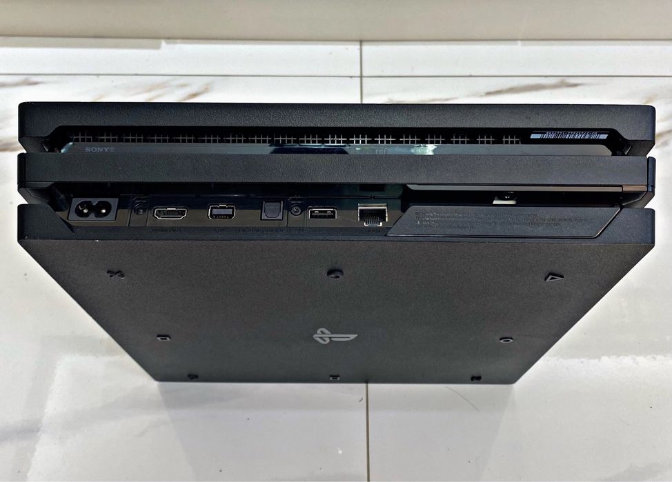 Пс 4 Про/ playstation 4 pro