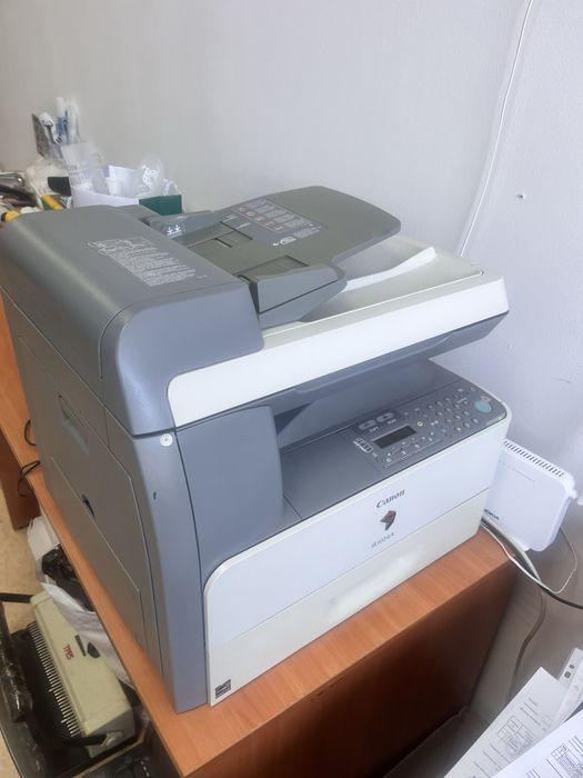 Продам 2 не работающих принтера на запчасти