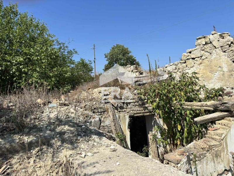 Продава се Парцел в с. Комарево, Област Варна - 1750 кв.м за 12 €/кв.м - Снимка #5