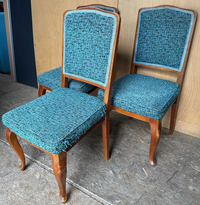Set 3 Scaune Vintage cu Sezut si spatar tapitat; Scaun fix