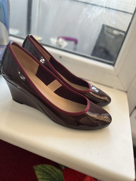 Туфли продам 39 размер