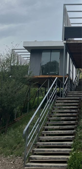 Домик в горах с прикрасным выдом