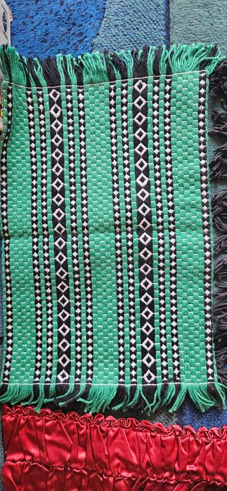 Ретро текстил с етно мотиви – калъфки, тишлайфер