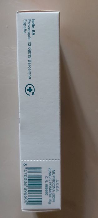 Vând unguent Mupirocin 15g