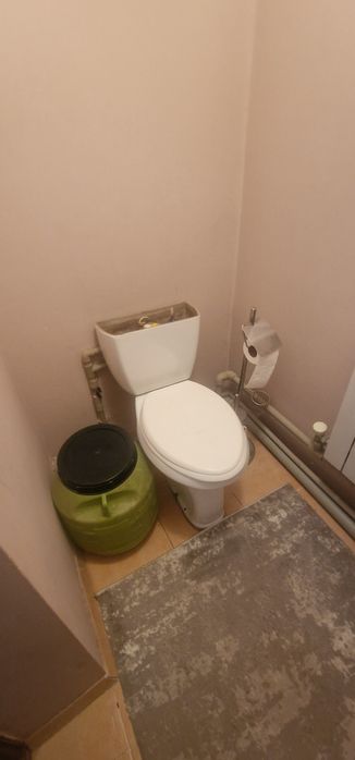 Продам Унитаз б/у