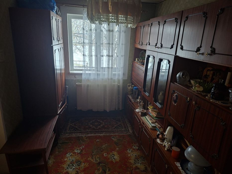 Inchiriez Apartament 3 camere et 1 Arad