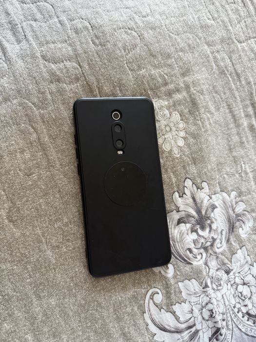 Xiomi mi 9T.