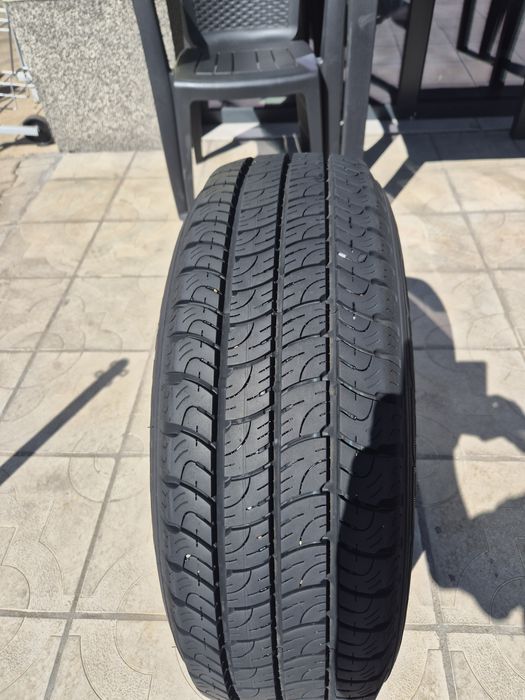 1бр. Лятна бусова гума 215/65/16C Goodyear