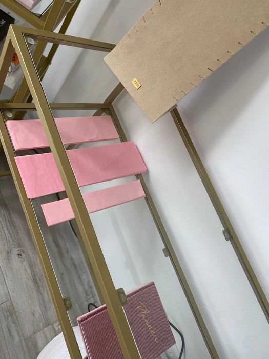 Masă/birou raft inferior cu blat din sticlă securizată, auriu 100x35x80cm