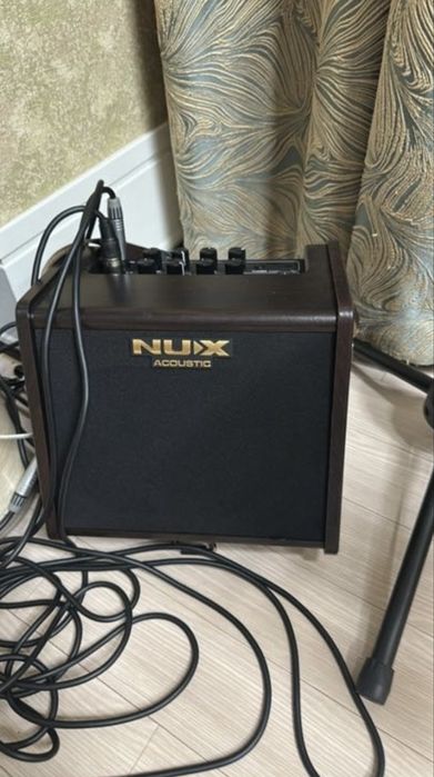 Комбоусилитель NUX AC-25