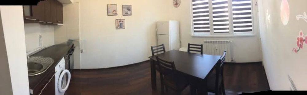 Продава се 2-ст. тухлен апартамент в центъра на гр. Перник