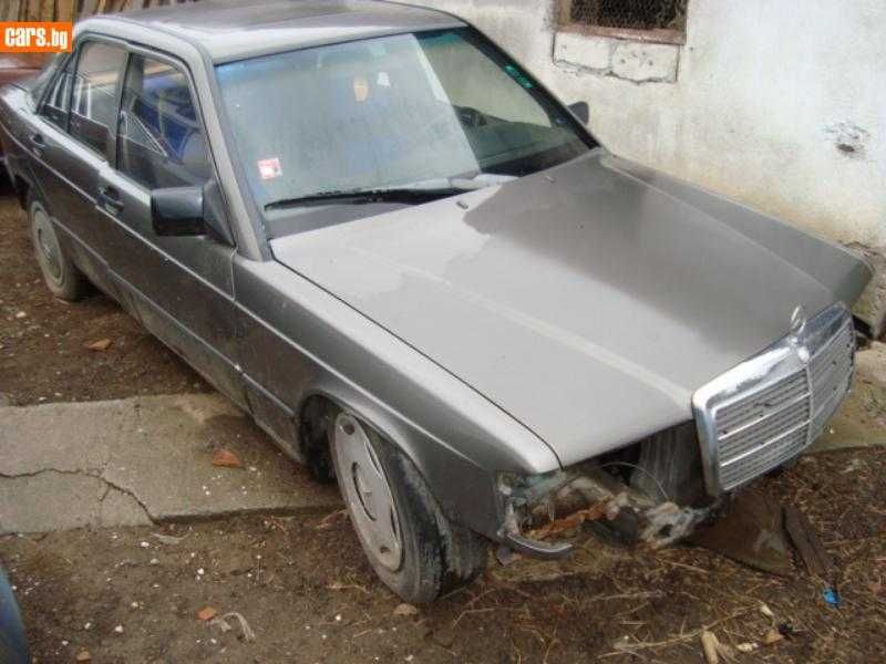 Продавам на части мерцедес 190 124 и 123