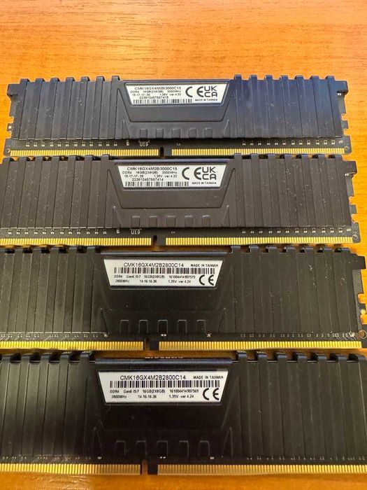 Memorie Corsair Vengeance LPX Black 16 GB DDR4, 2800 mhz