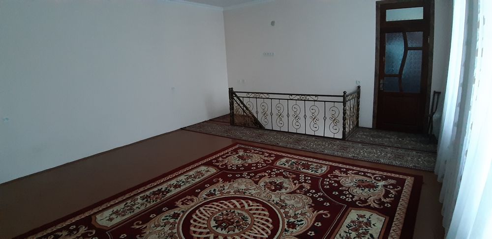 Oilaga ijaraga uy kvartira 2 xonalik