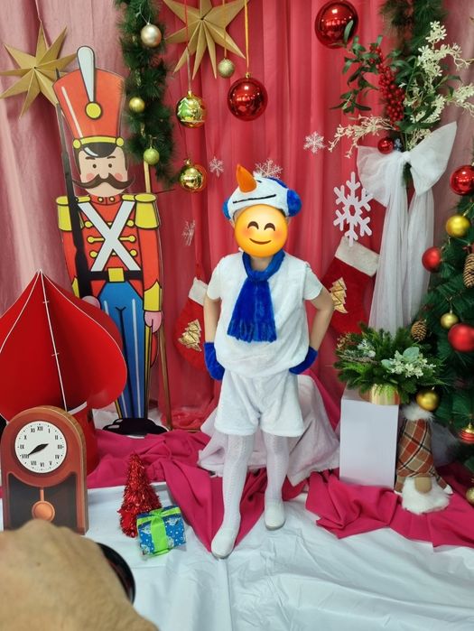 Костюм снеговика,санты,человек паука,железный человек