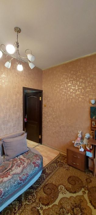 4/5/5. Сергели 2. Квартира 92 м², дом панельный. Метро - 200 м