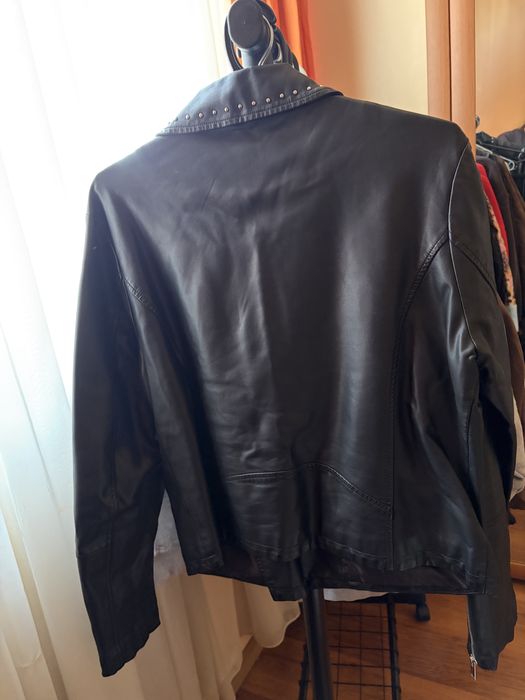 Кожено черно яке