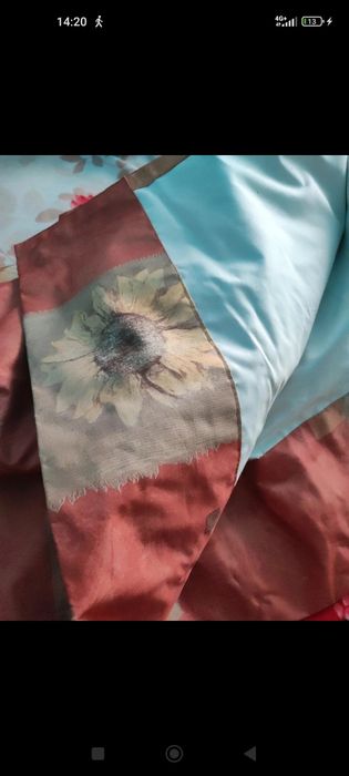 Două draperii de excepție.