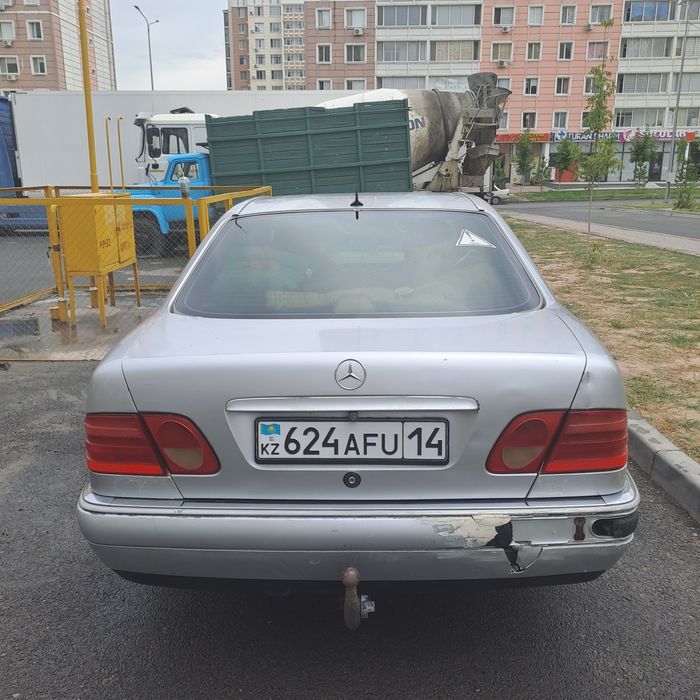 Мерседец бенц е230