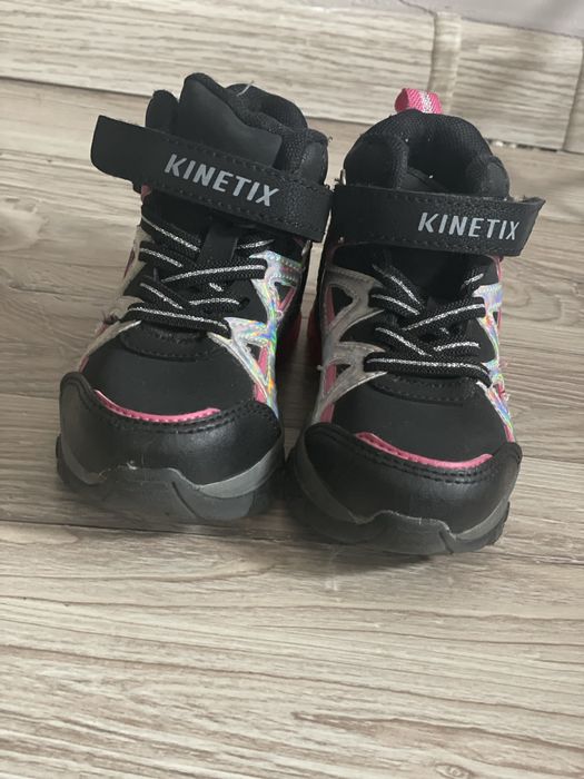 Боти за момиче 23 номер