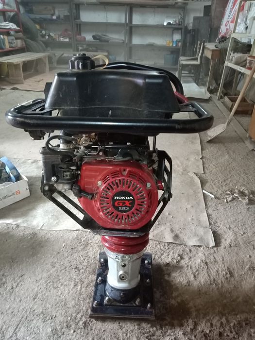 Вибротрамбователь