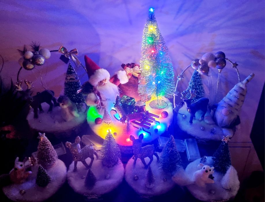 Коледни декорации с лед лампички