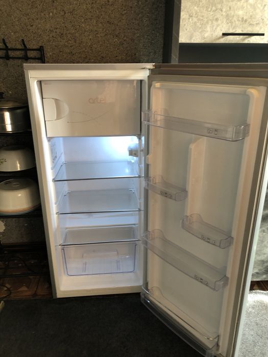 Артель холодильник