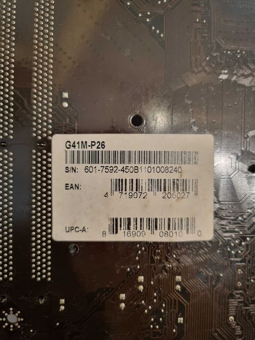 Placa de baza MSI G41M-P26  procesor Intel E5700 3.00GHz ram DDR3 2x2Gb KINGMAX